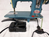 Vintage White 464 Sewing Machine, Turquoise 2 Tone, 110V Motor