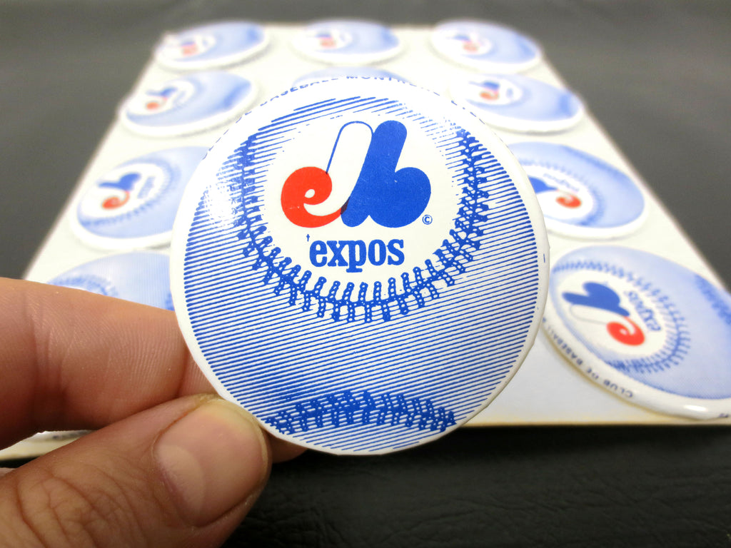 Vintage 1969 Montreal Expos Baseball Team Official Buttons 2", 12 Sheet Unused