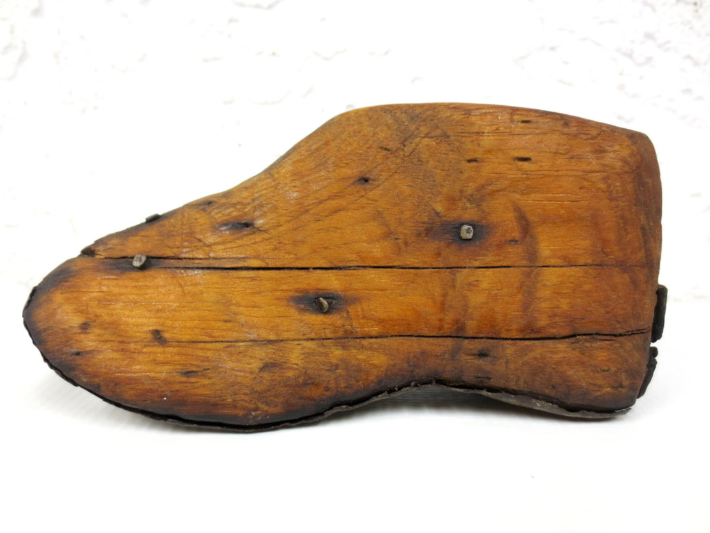Antique Primitive Child Wood Shoe Shoemaker Form 5", Original Leather and Metal Sole Plate